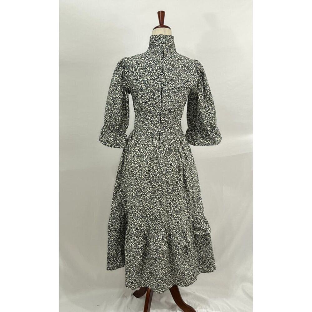 MEADOWS Sz 6 UK 2 US Black White Floral Clematis Dress High Neck Fall 3/4 Sleeve - Picture 5 of 15